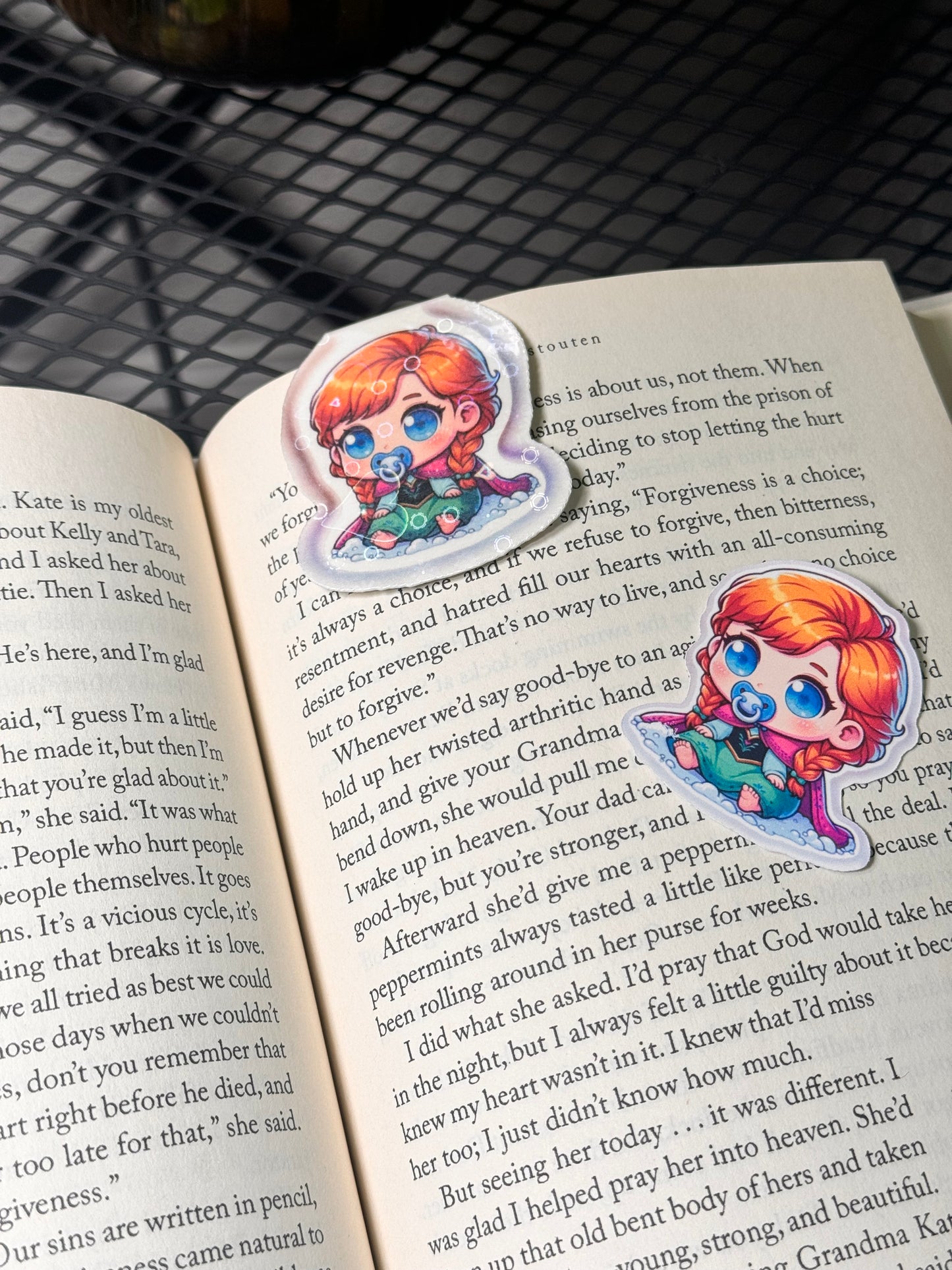 Anna Queen Baby Magnetic Bookmark